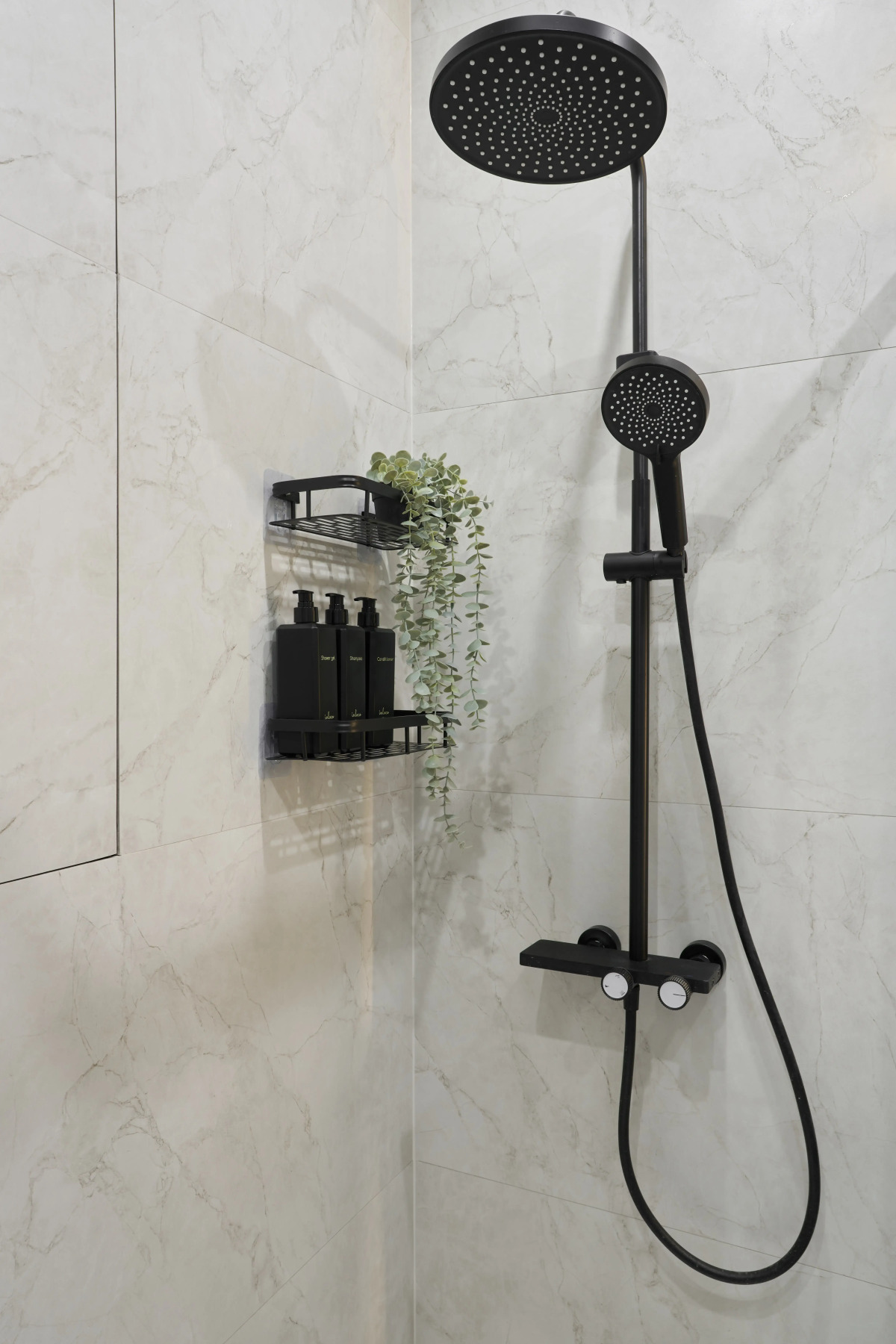 Апартаменты Уютные на Новоданиловской Набережной-1