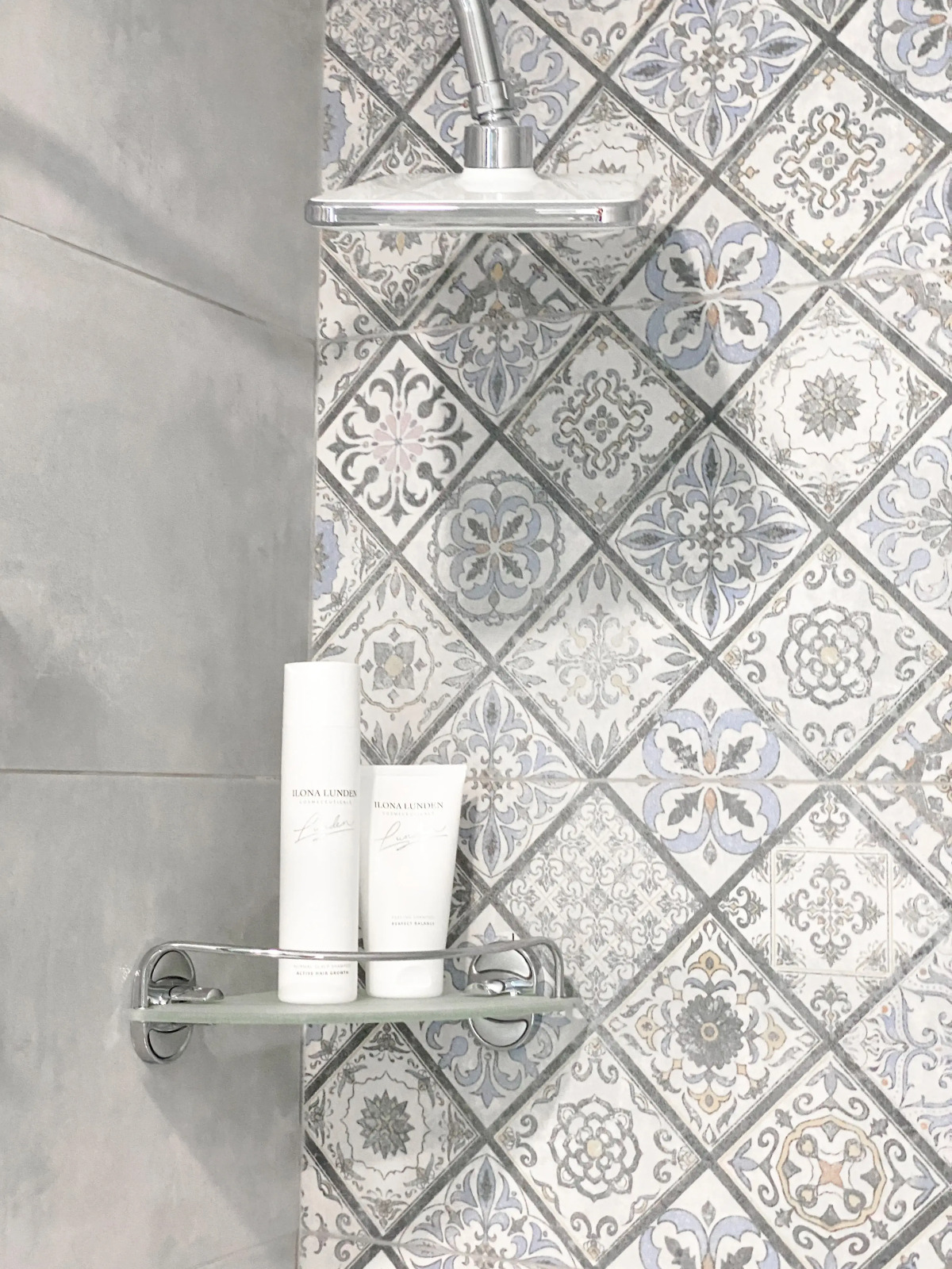 Апартаменты-студия 30 кв.м. с двуспальным диваном и балконом, с 3 по 6 этаж