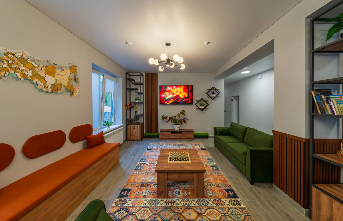 Хостел Все Свои