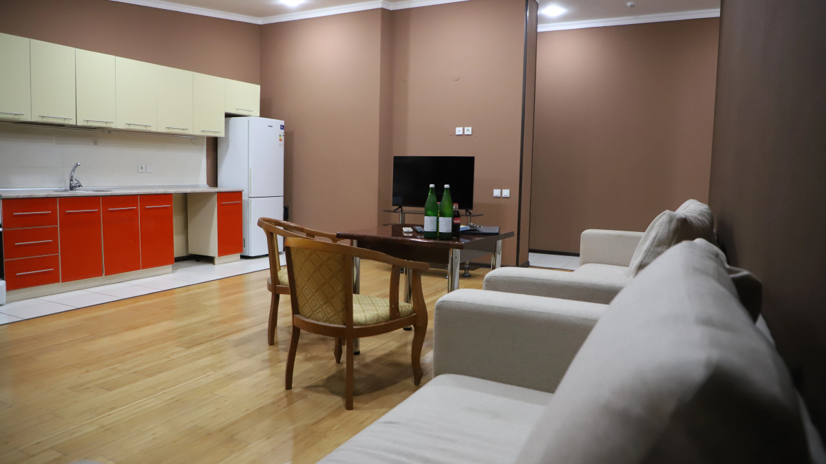 Отель Grand Avenue