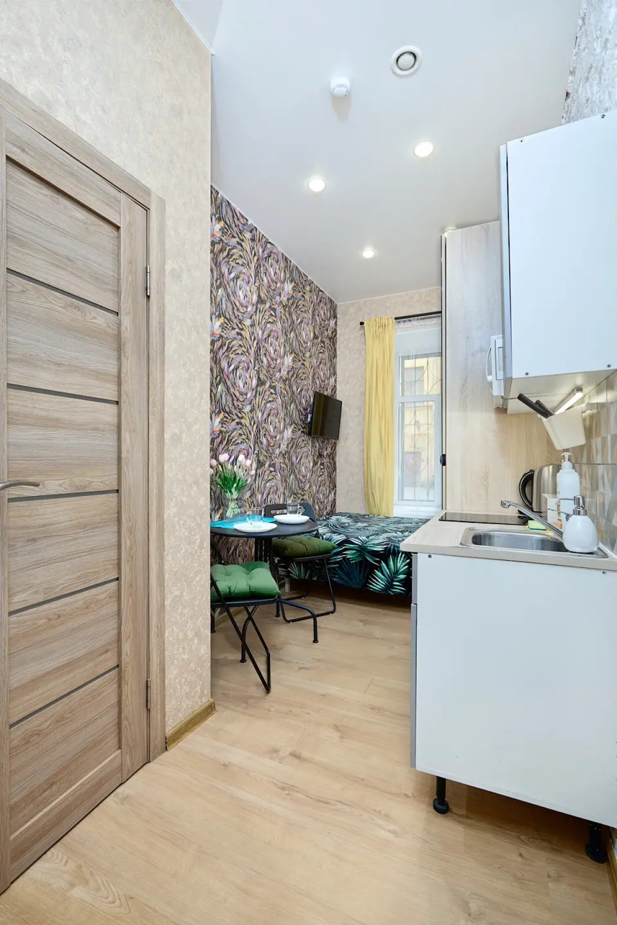 Меблированные комнаты LULLABY HOTELS Захарьевская 15