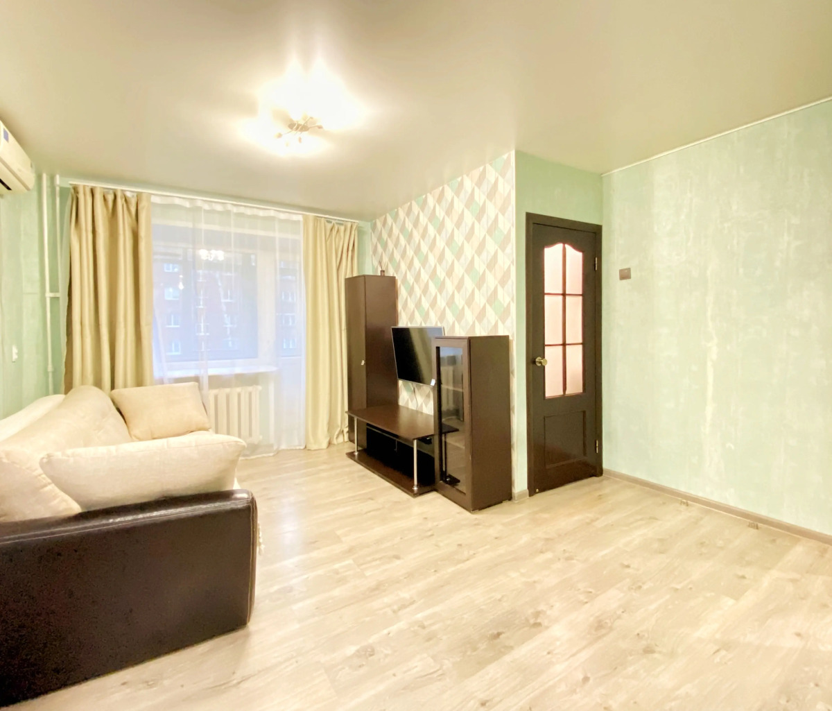 Апартаменты 1к Apart-Comfort на Жукова 36А