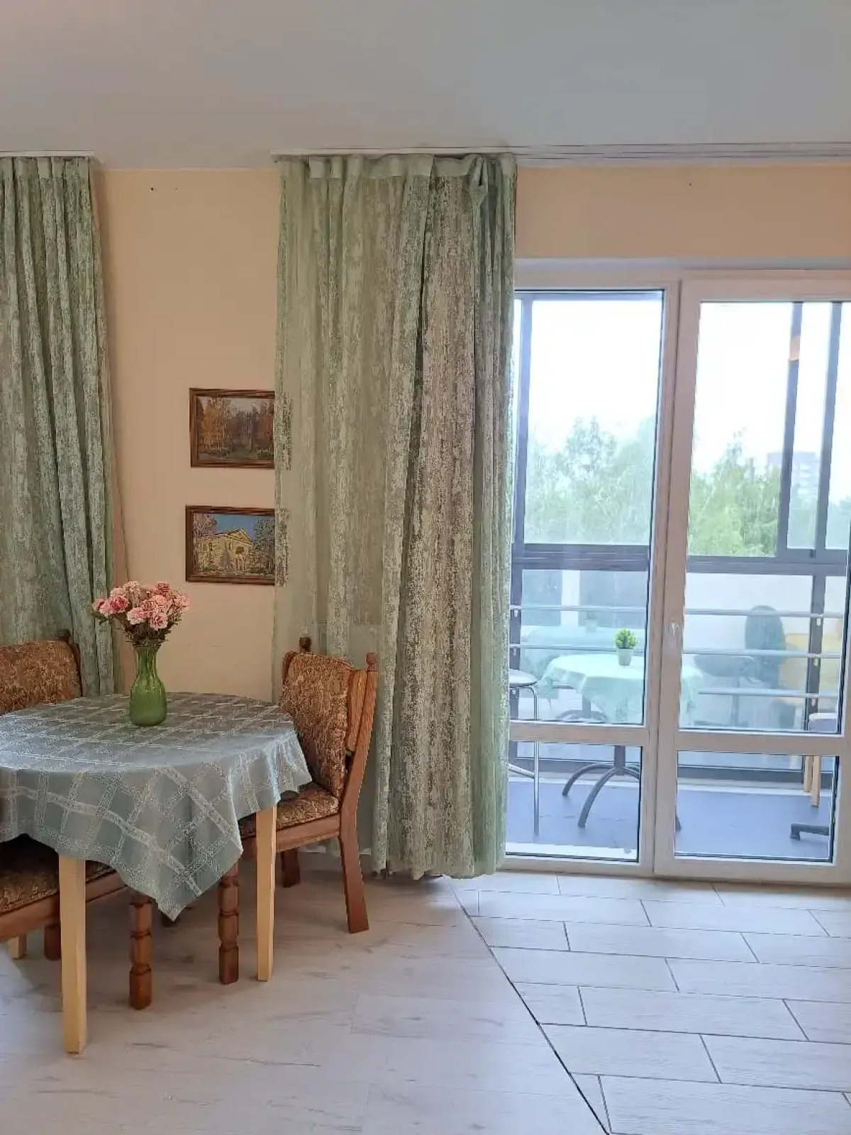 Квартира двухкомнатная в центре