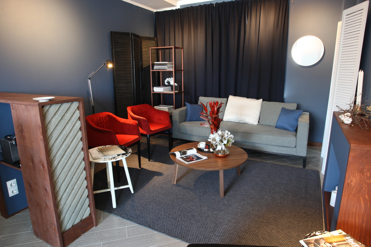 Отель Локация