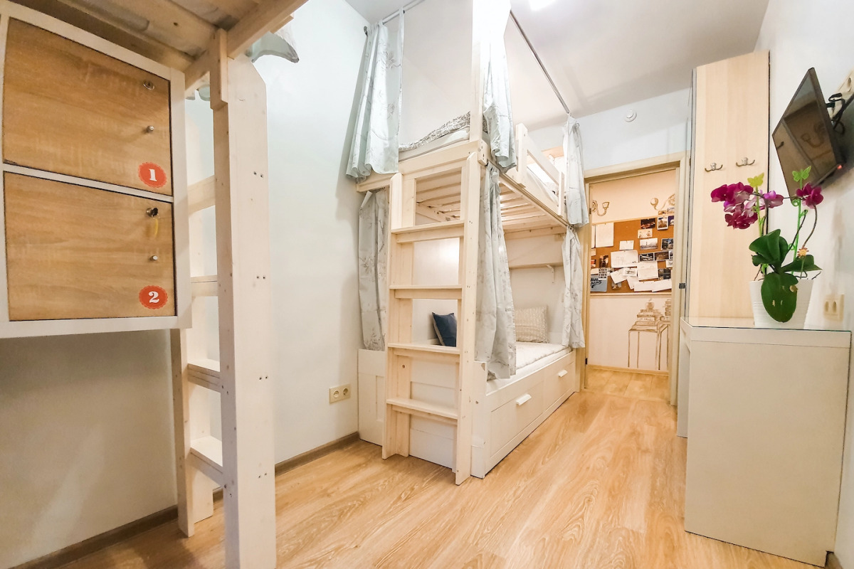 Лайк Хостел Санкт-Петербург на Театральной