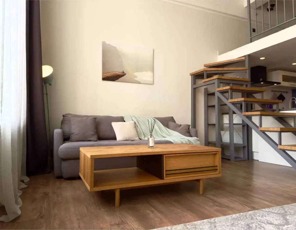 Апартаменты двухъярусные с евроремонтом