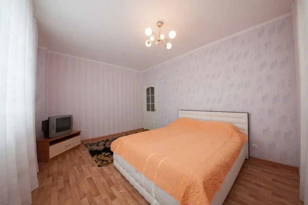 Апартаменты КвартировЪ на Батурина 30/2