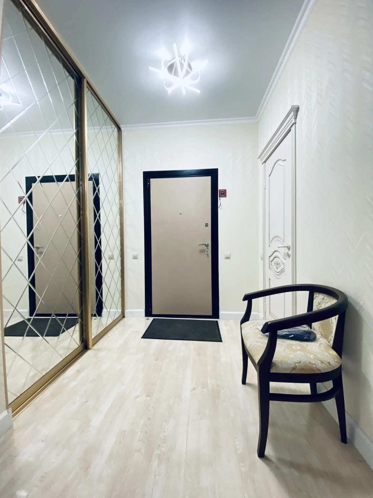 Апартаменты 329 на Саморы Машела 2А