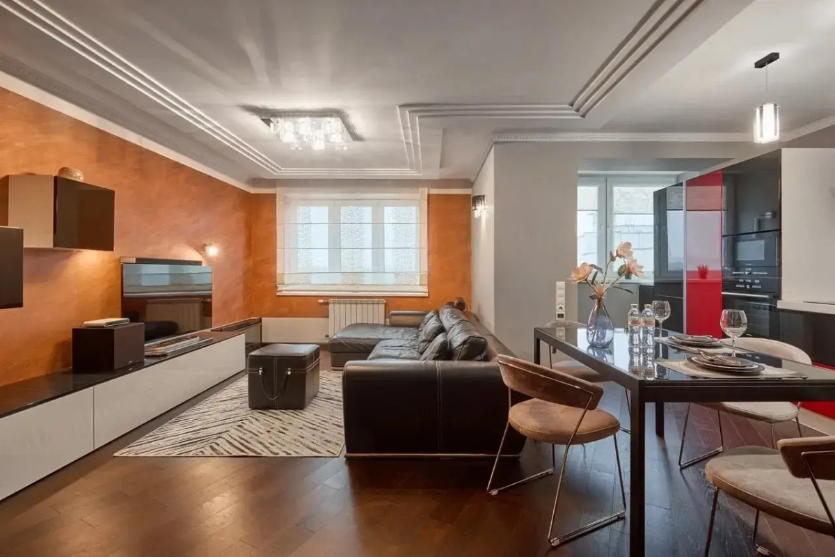 Апартаменты Reverie Vip2000