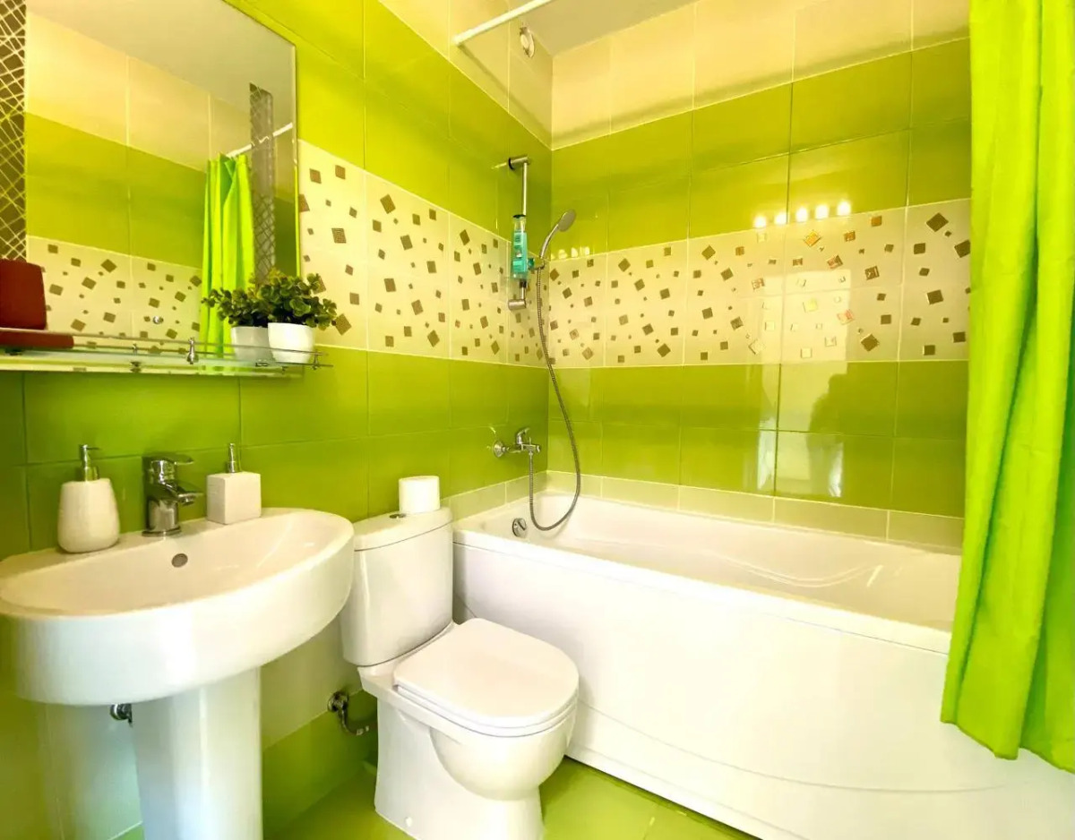 Квартира Сапфир с бассейном и видом на лес