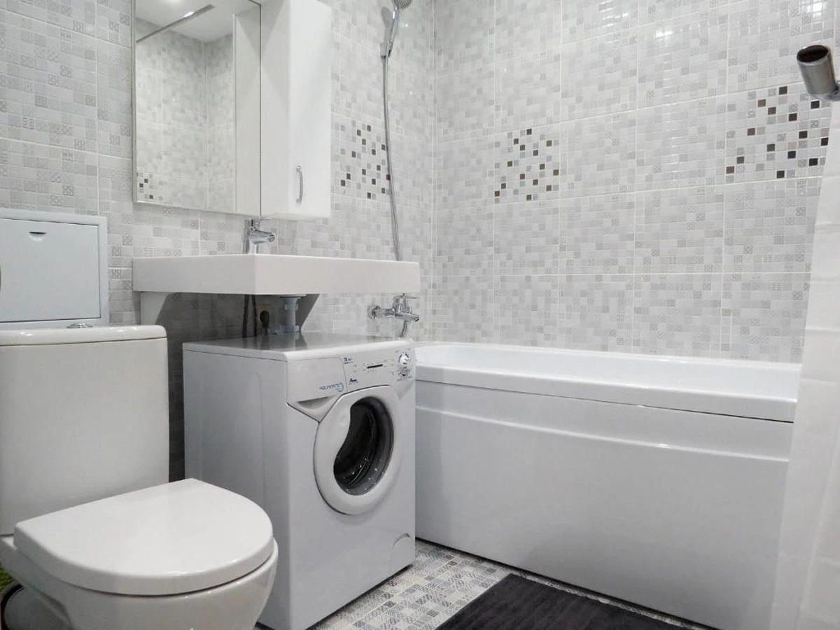 Квартира на Лейпунского 4