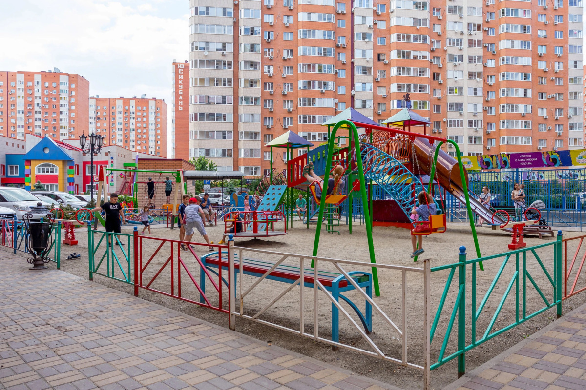 Апартаменты LikeHome  Карамель с видом на стадион Краснодар и парк Галицкого