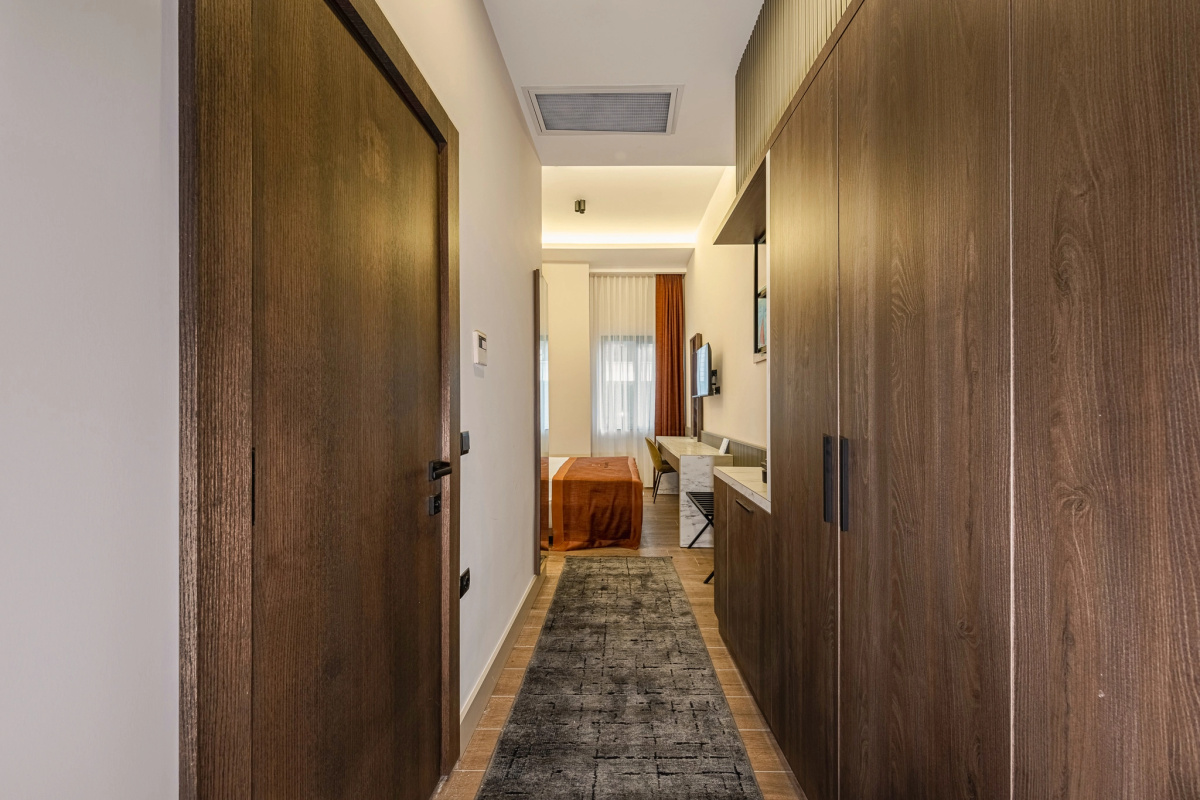 Отель Mira Inn Lara