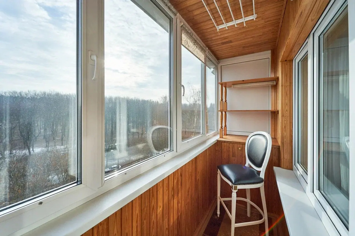 Квартира Большая 4-х комнатная квартира недалеко от центра