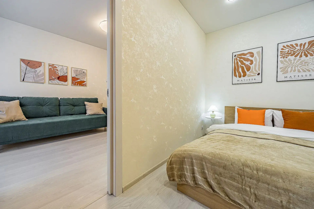 Квартира Светлая на центральной площади до 6 человек