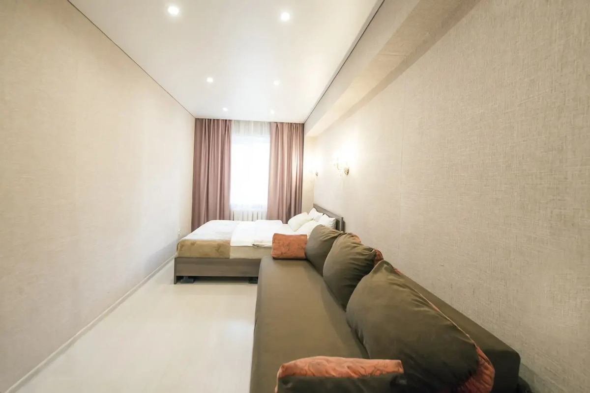 Квартира на Яшина 40 НаСутки35