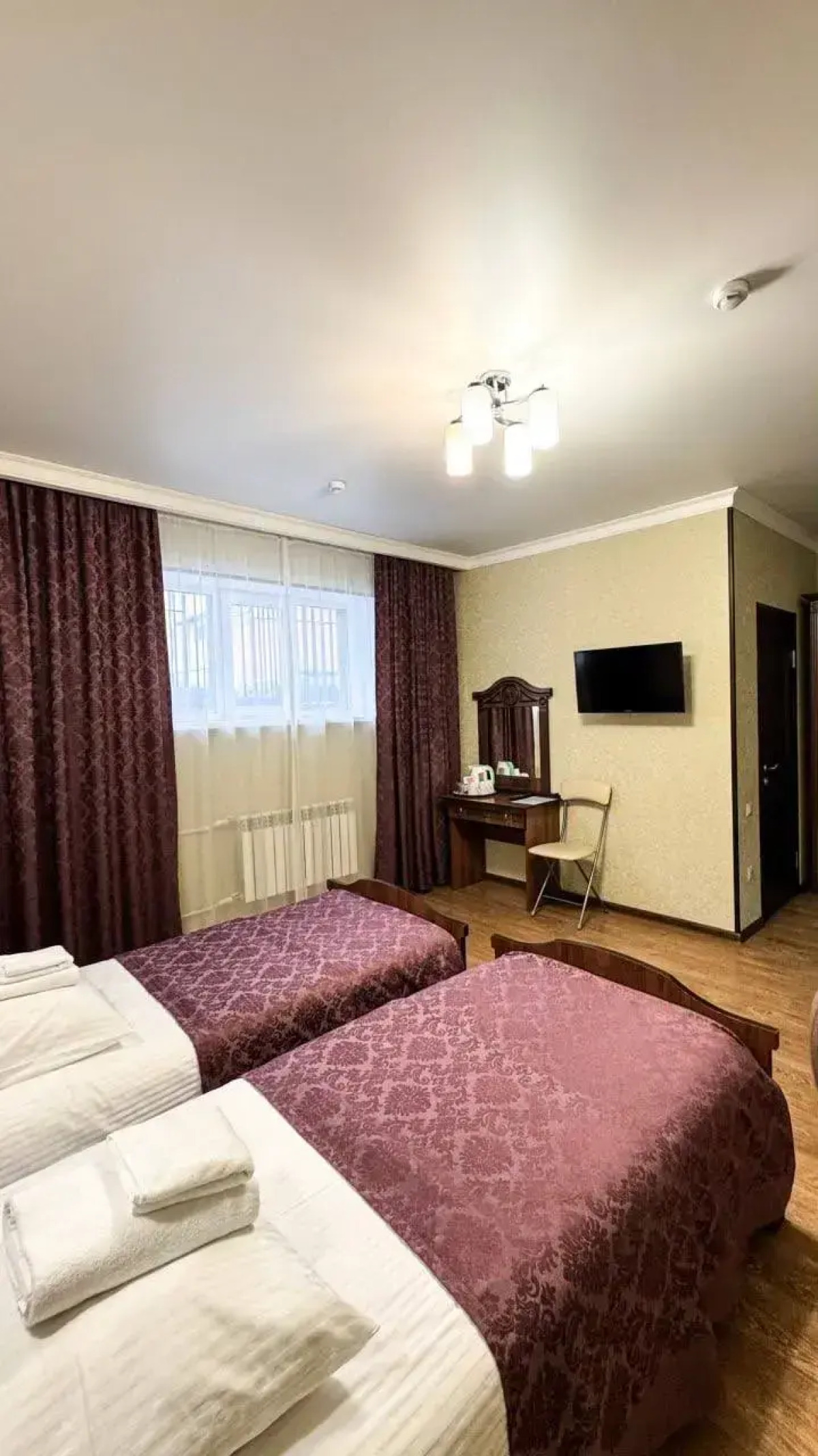 Отель Кавказ