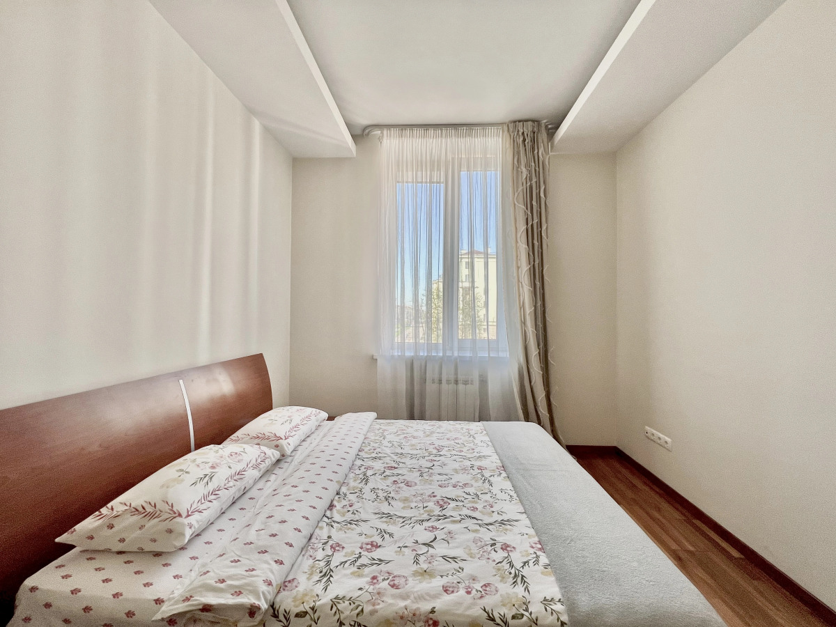 Апартаменты на проспекте Независимости 47