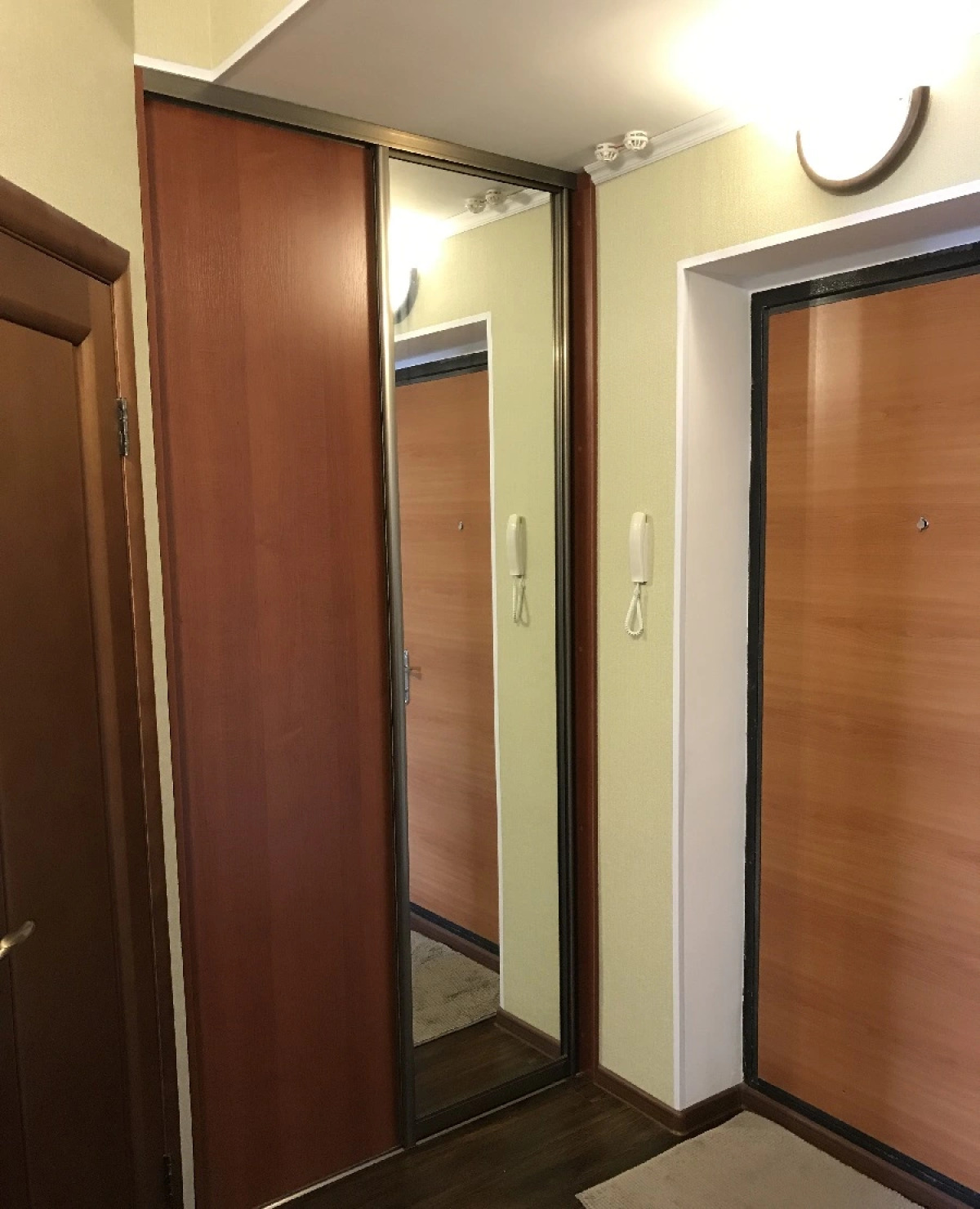 Квартира комфортная в новом доме с парковкой на Комсомольской 148