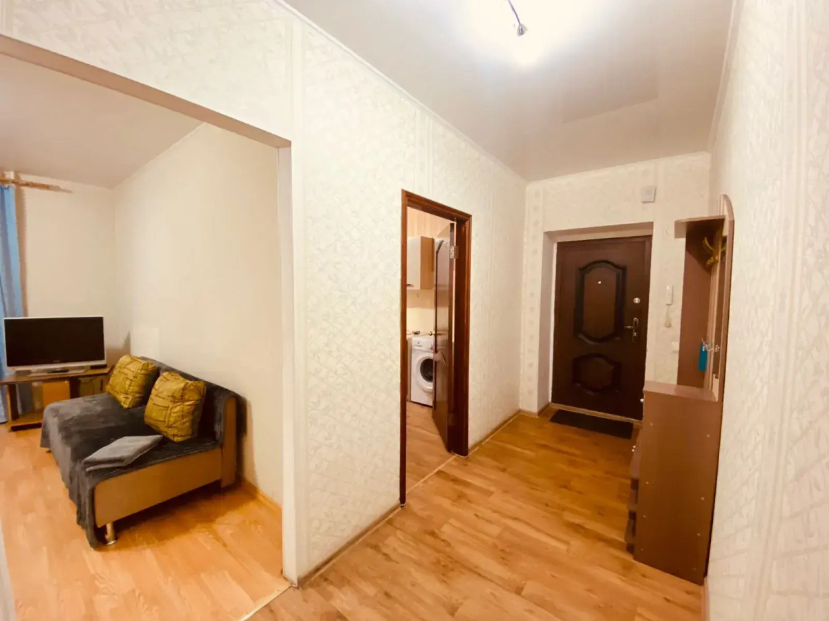 Квартира Двухкомнатная Мич 142/74