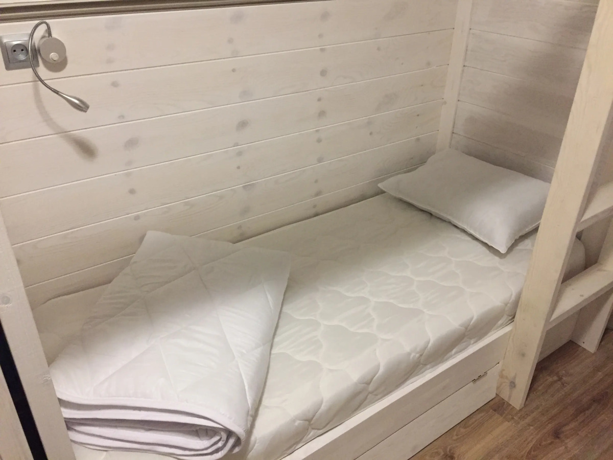 Хостел Изба