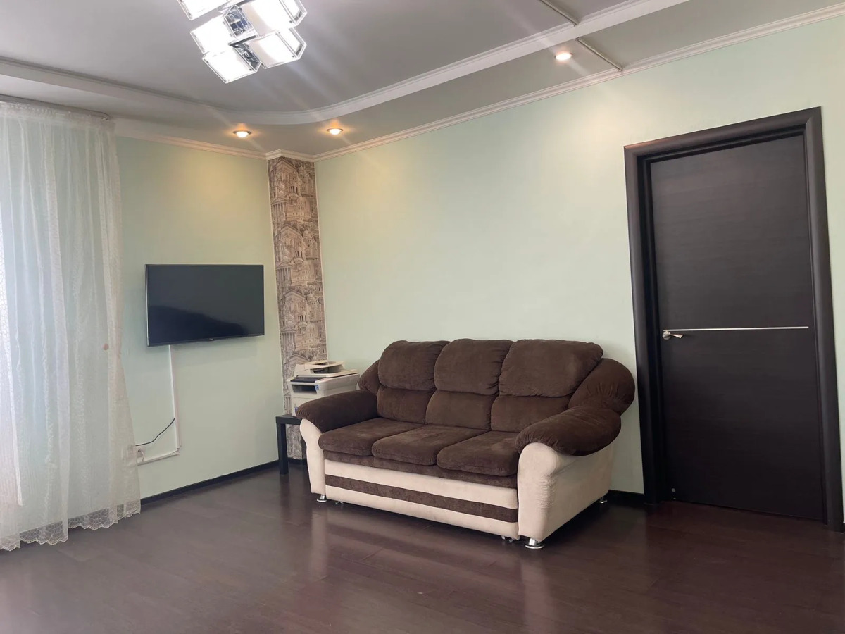 Квартира на Ямашева 102а