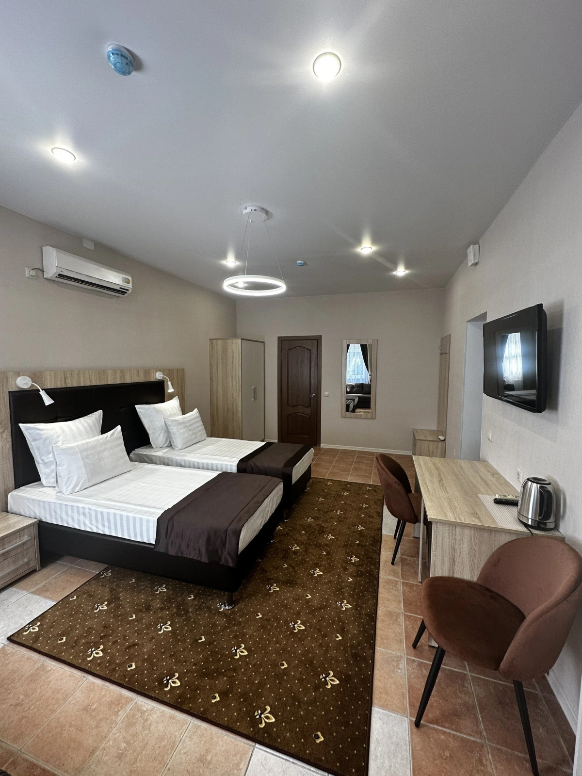 Отель 7 Королей