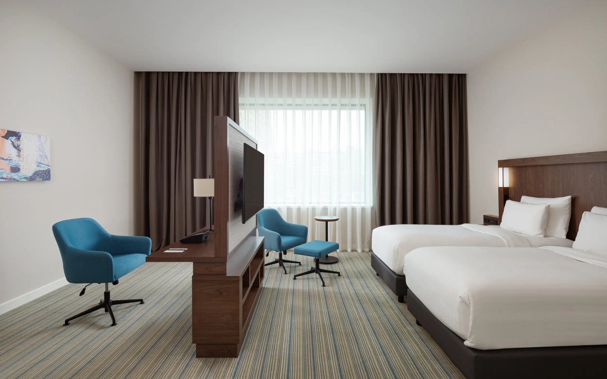 Отель Courtyard by Marriott Baku
