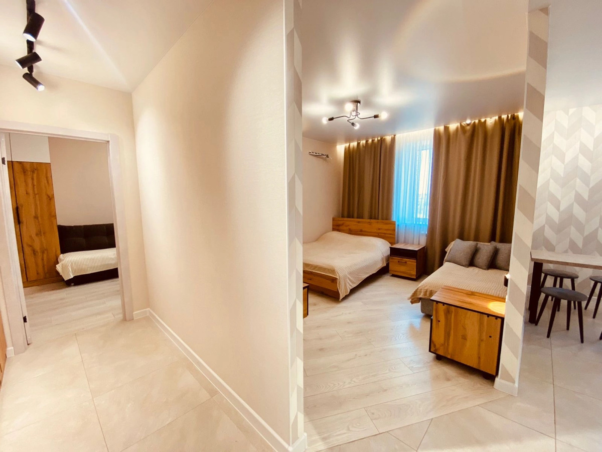 Апартаменты Двухкомнатный Люкс с Красивым Видом 72/2