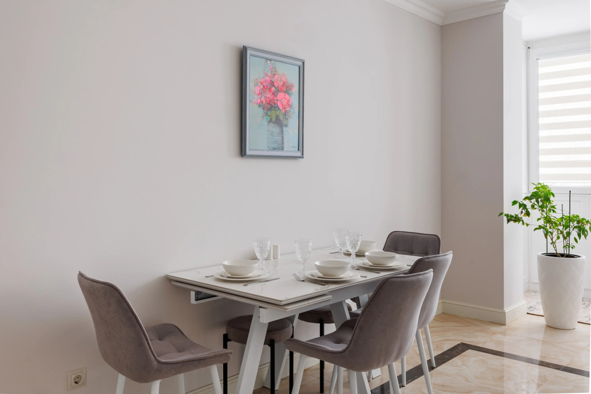 Апартаменты AURA с панорамными окнами и видом на горы