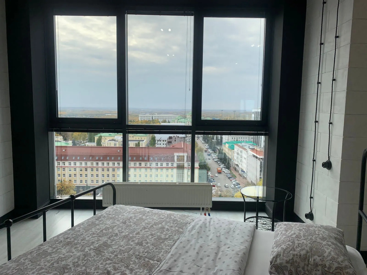 Апартаменты 1503 Верхнеторговая площадь 4