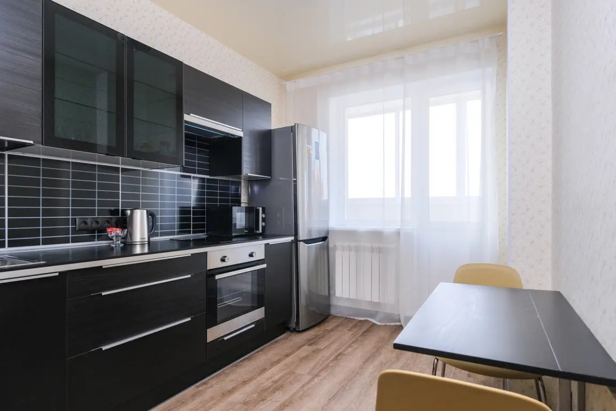 Апартаменты Домант Романова 60 (1)