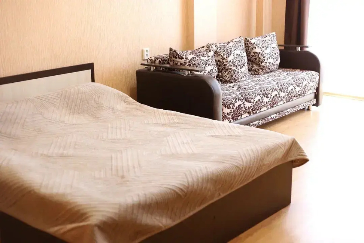 Квартира Чистая и уютная  в центре