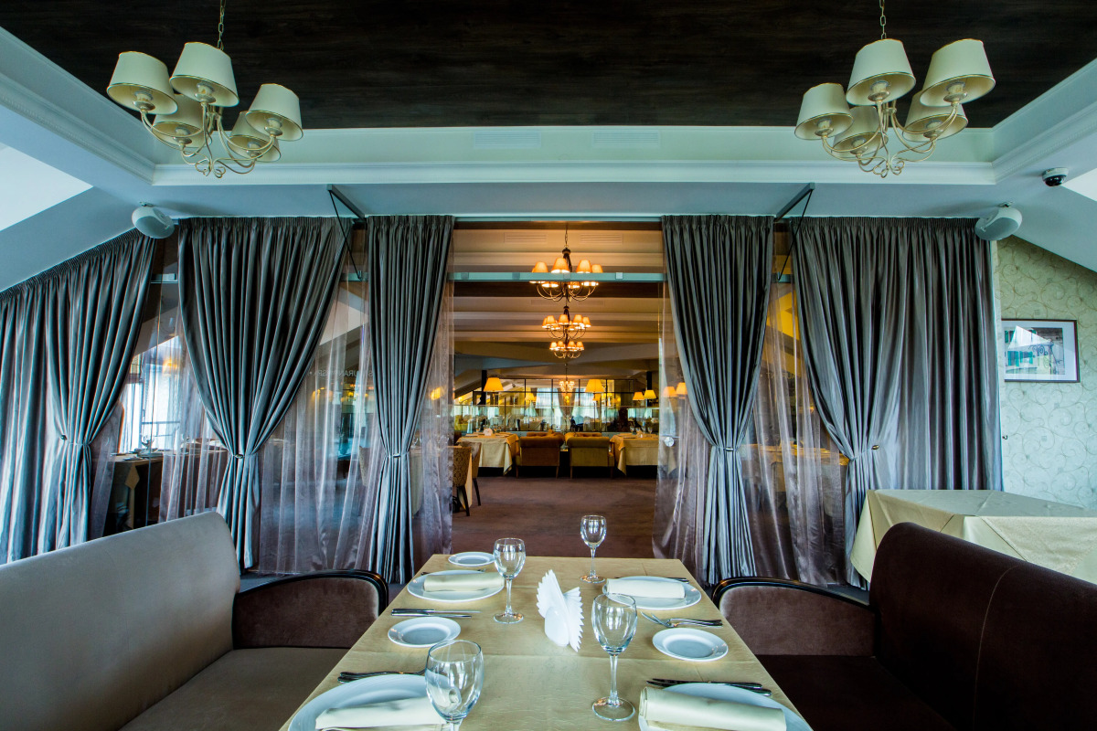 Отель Дрозды Клуб