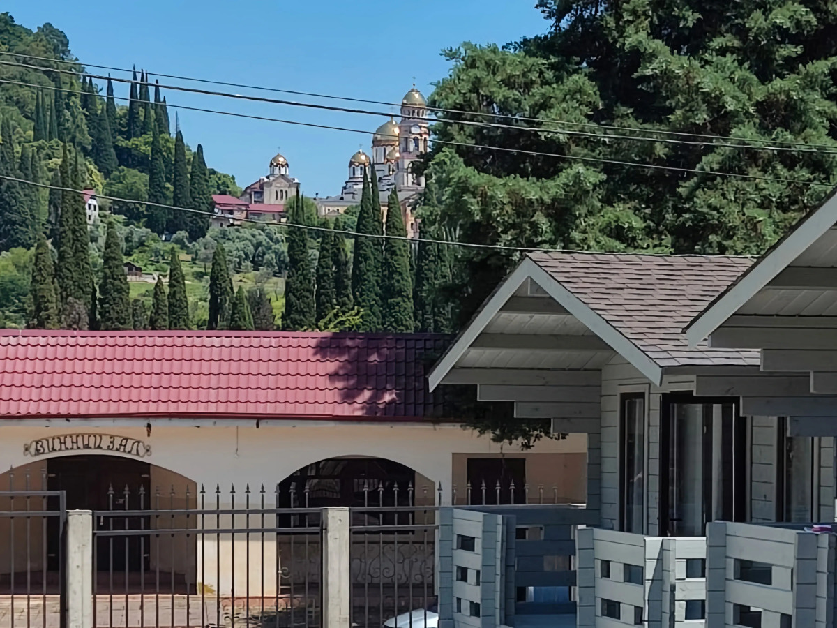 Отель Lakraa Hotel