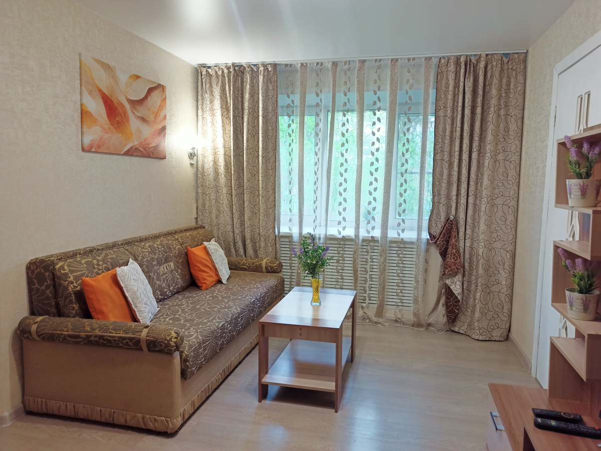 Апартаменты на Октября 47а