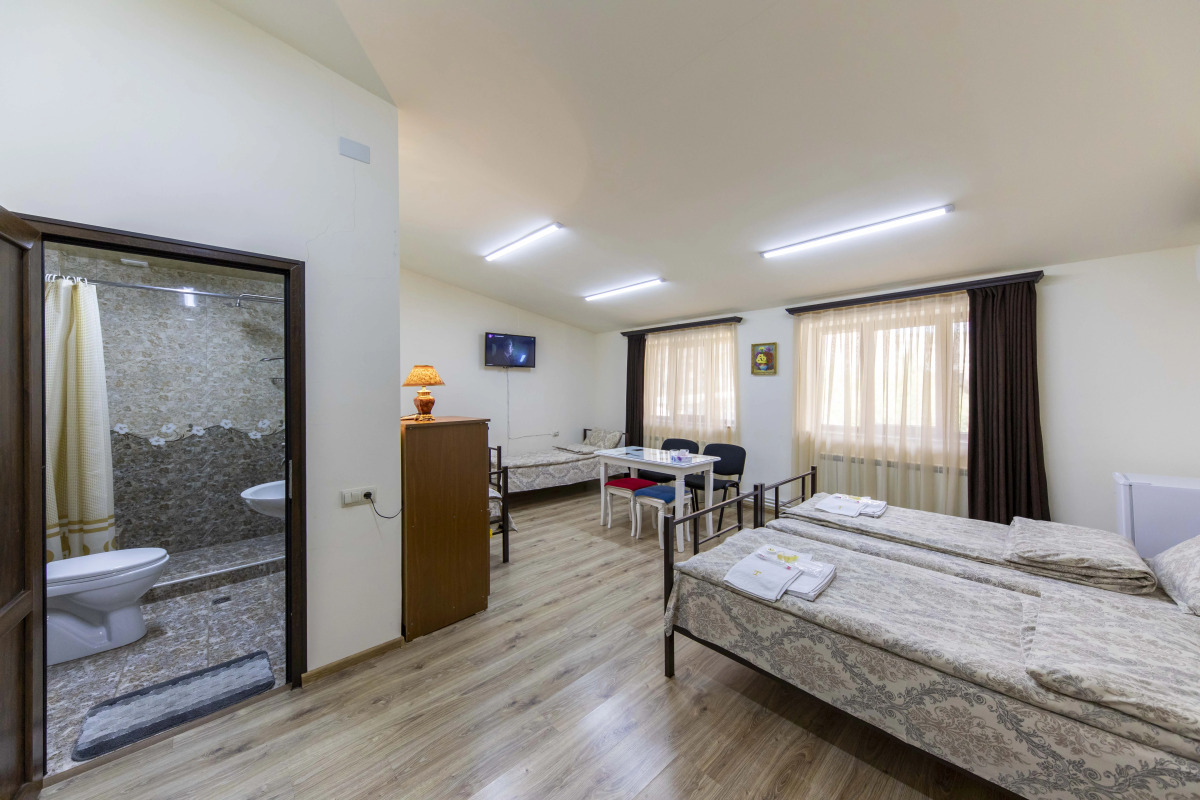 Отель Tatev Hotel and Tours