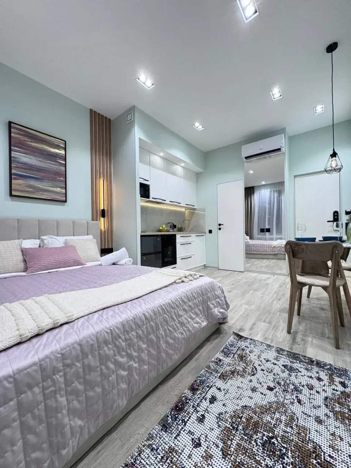 Квартира Студия Business Pink у метро Площадь Ильича