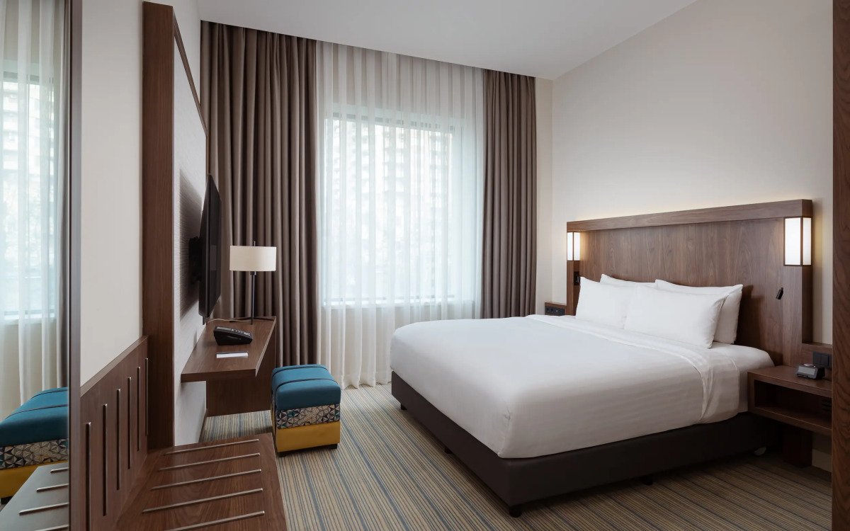 Отель Courtyard by Marriott Baku