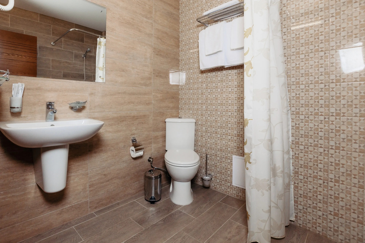 Отель Гостиничный комплекс Family Pride Inn