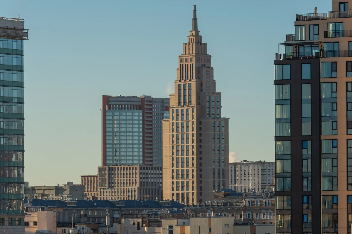 Квартира с балконом на Новослободской