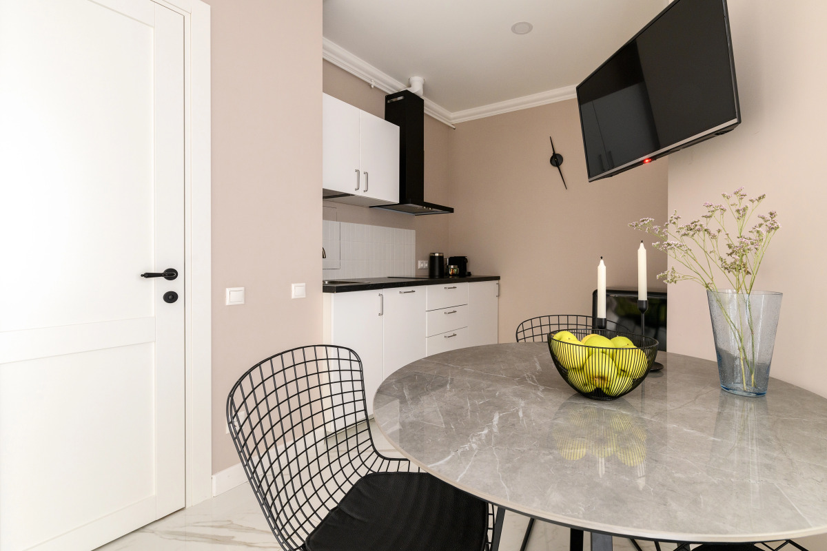 Апартаменты на главной ресторанной улице