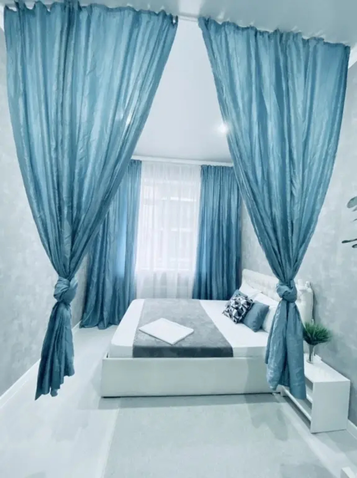 Уютная студия Мята возле парка и озера