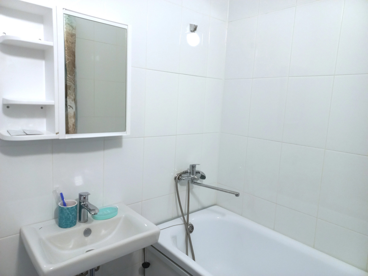 Квартира Свежая с Уютом