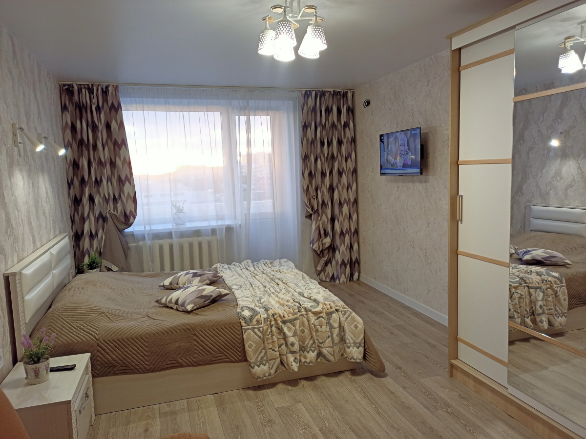 Апартаменты на проспекте Толбухина 45 с красивым видом