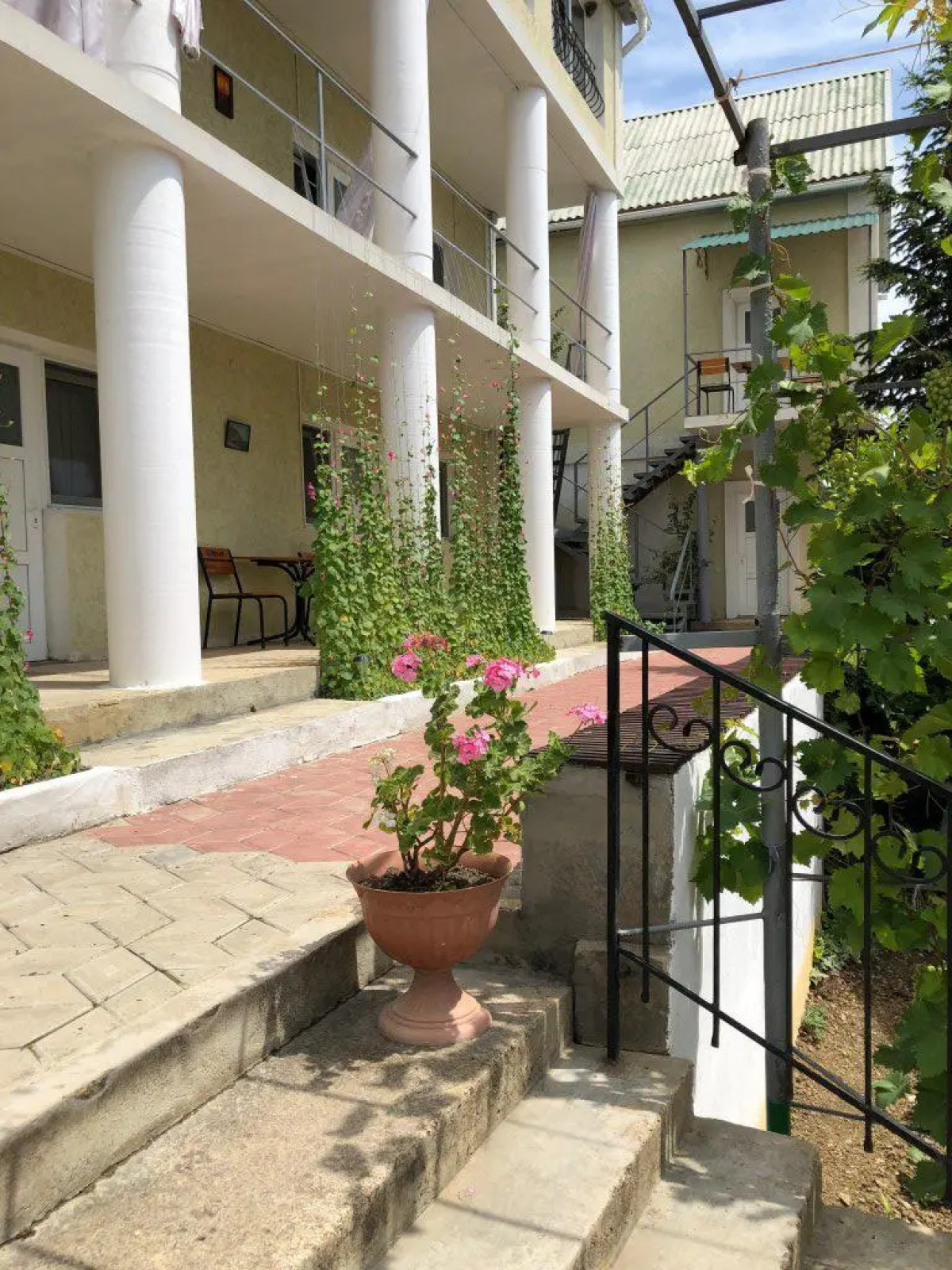 Гостевой дом 1000 Звёзд #2