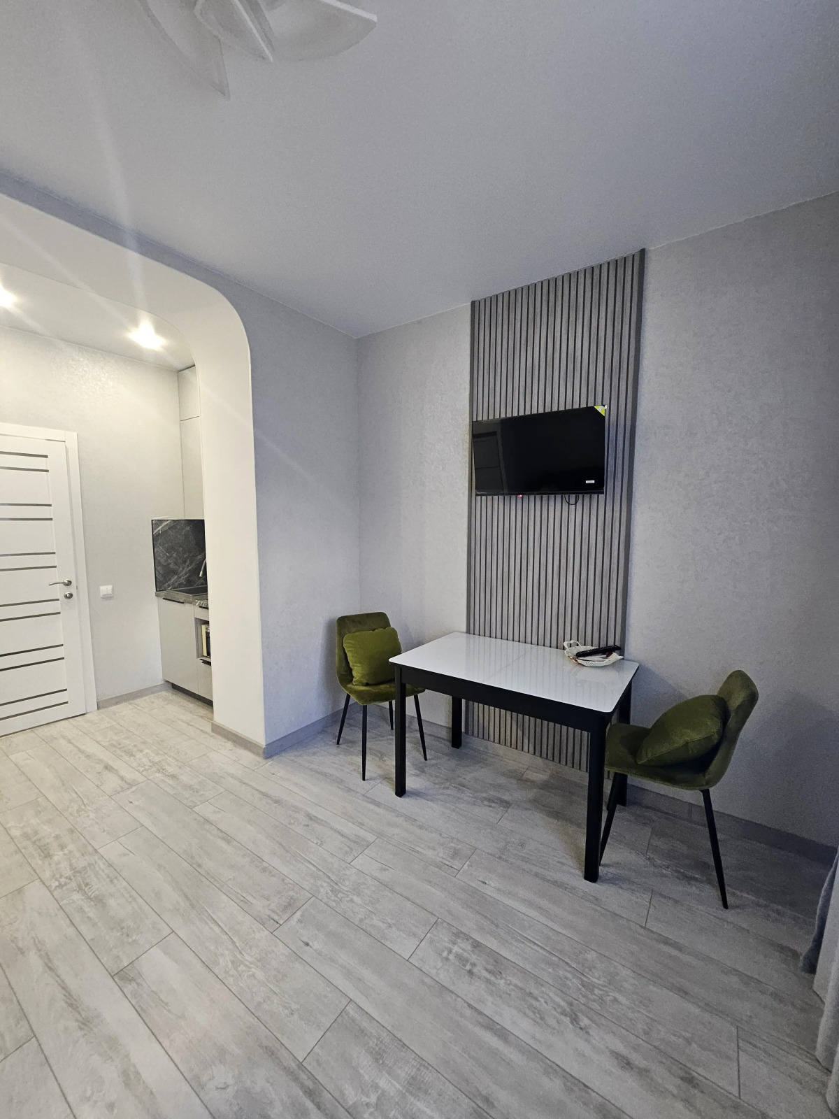 Апартаменты на Уткинской