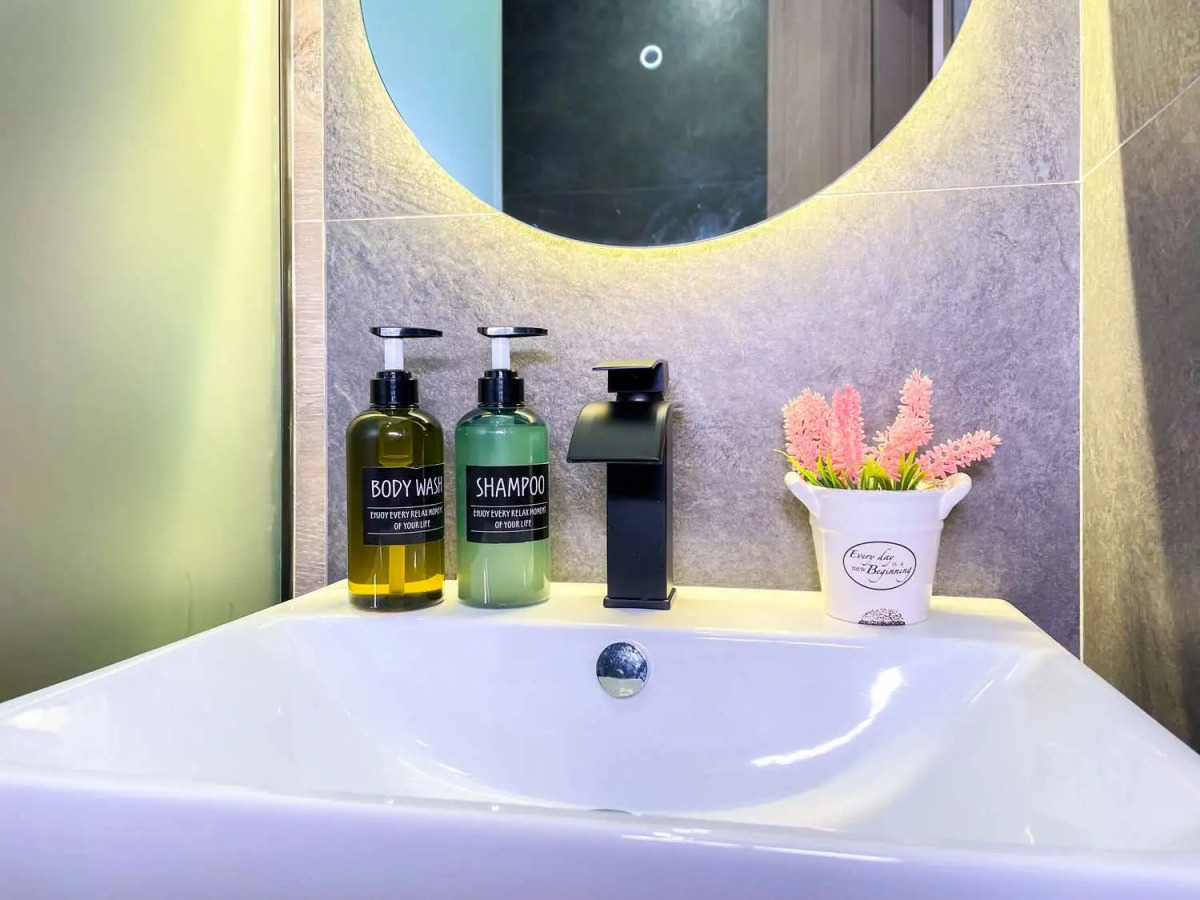 Квартира от FolkFort — светлая студия у арки ВДНХ и сквера Останкино