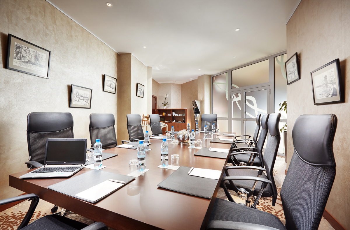 Отель Ренессанс Минск Конгресс и СПА Центр