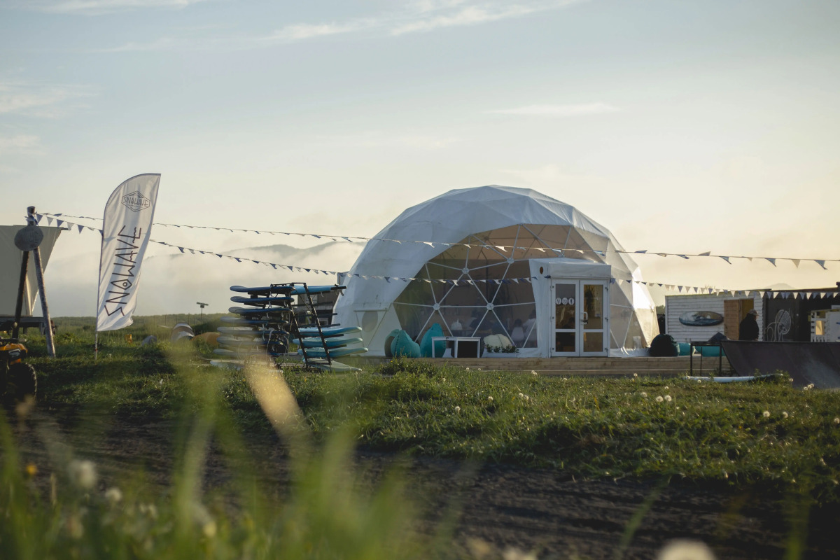 Глэмпинг Школа Сёрфинга Snowave Kamchatka